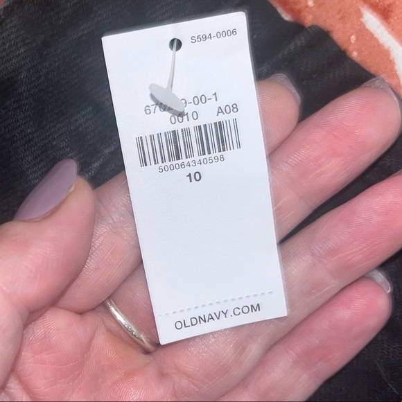 Old Navy NWT size 10 OG High Rise Shorts - Picture 3 of 4